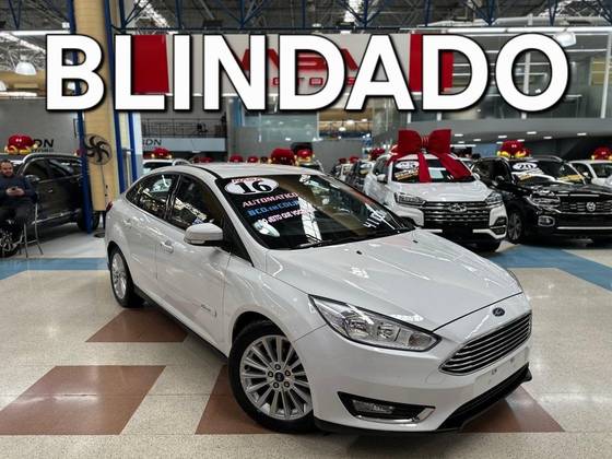 FORD FOCUS 2.0 TITANIUM 16V FLEX 4P POWERSHIFT FORD FOCUS 2.0 TITANIUM 16V FLEX 4P POWERSHIFT